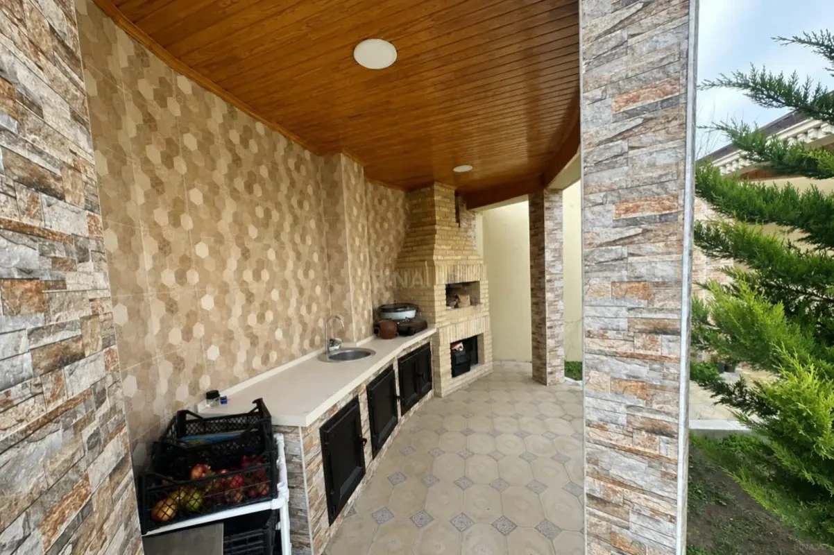 Kirayə verilir 4 otaqlı həyət evi 160 m²