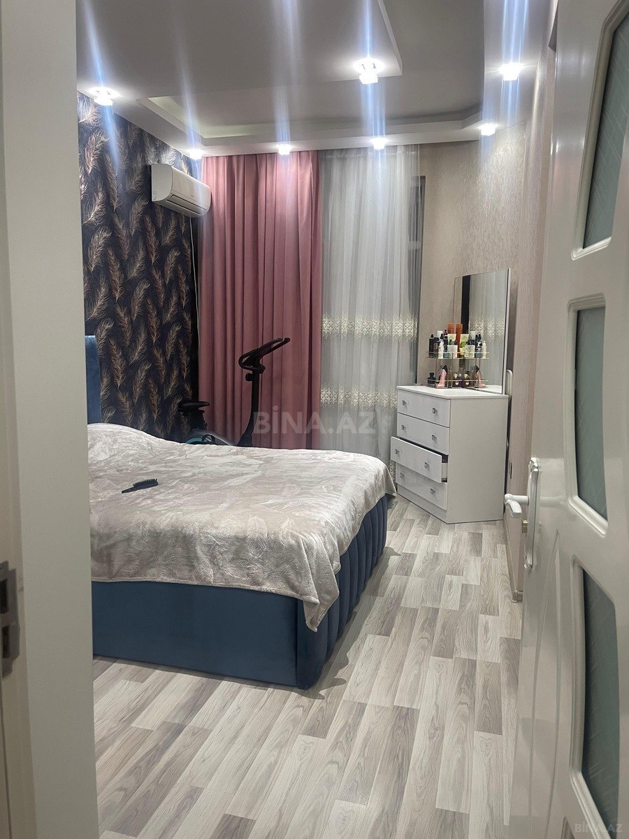 Satılır 3 otaqlı mənzil 120 m²