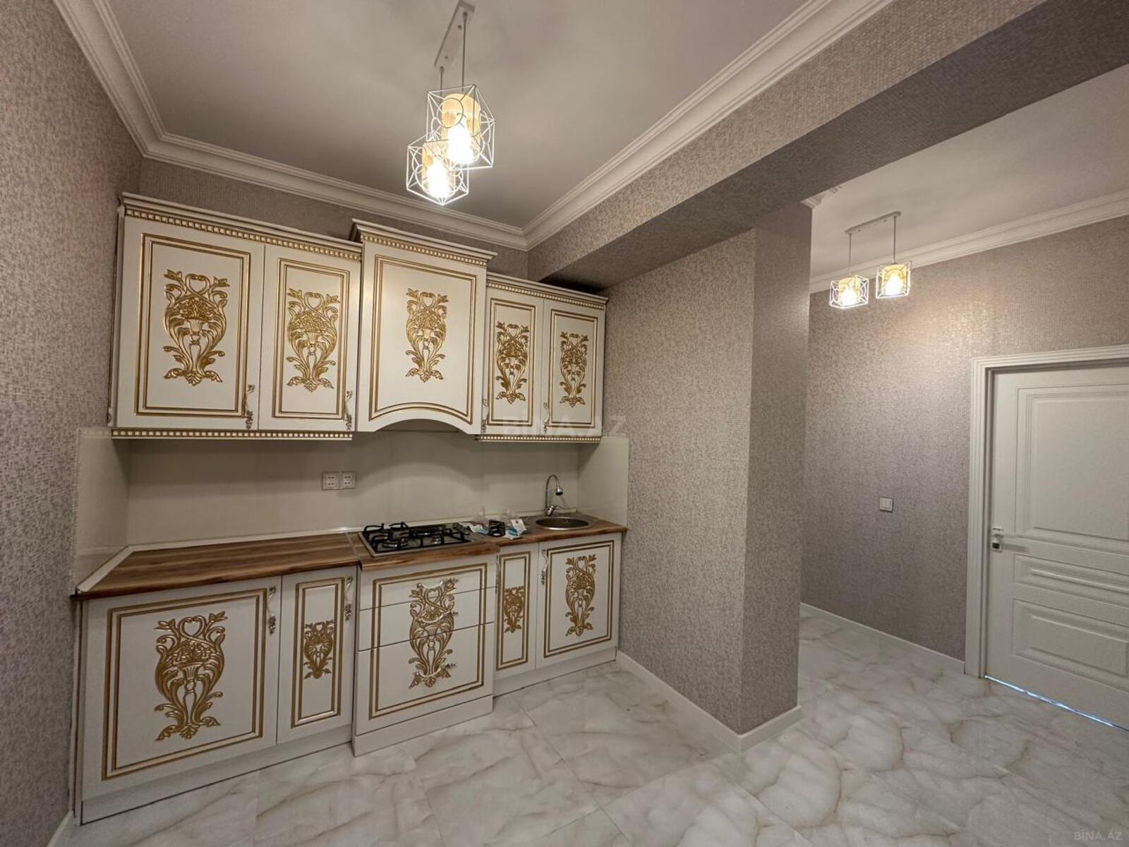 Satılır 3 otaqlı mənzil 76 m²