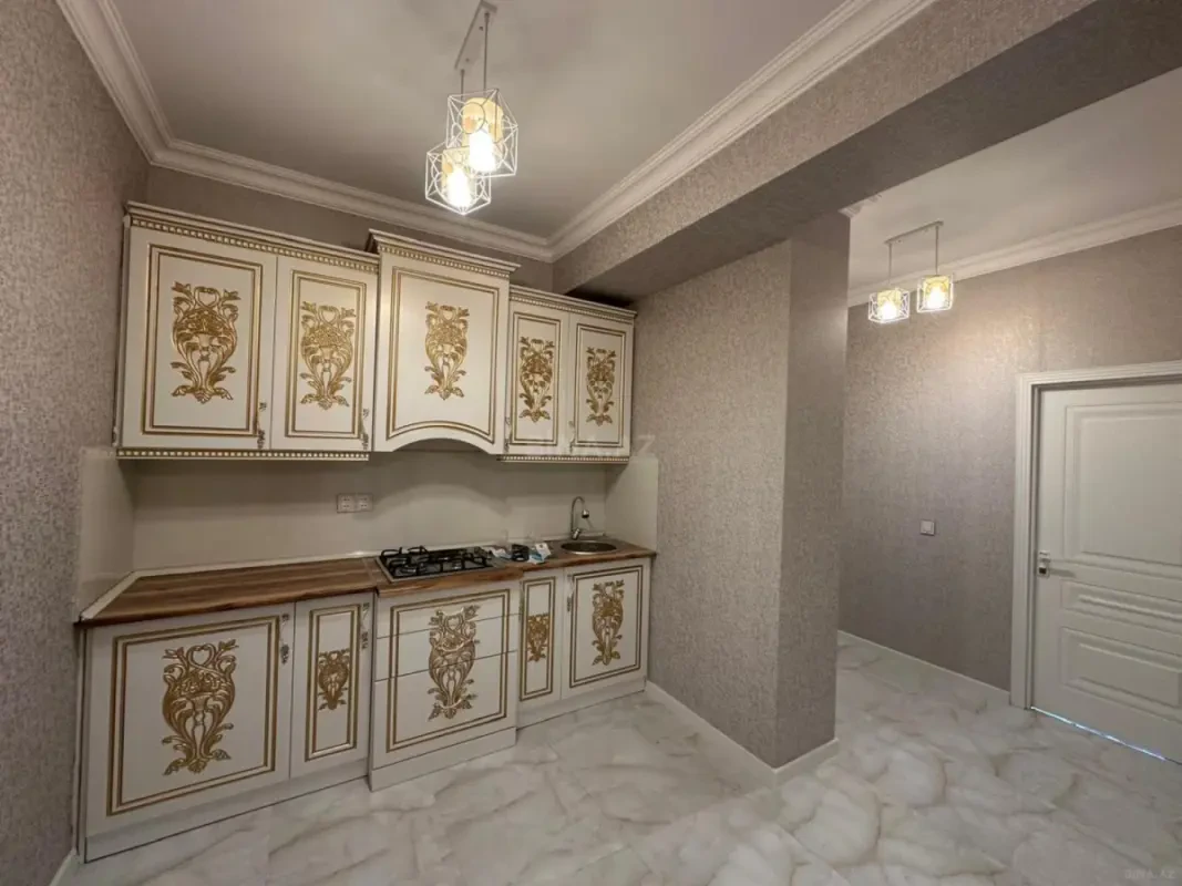 Satılır 3 otaqlı mənzil 76 m²