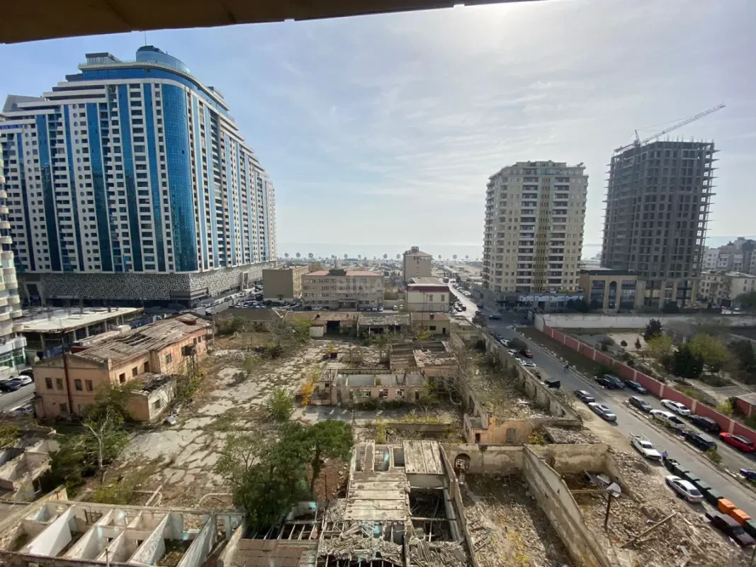 Kirayə verilir 2 otaqlı mənzil 80 m²