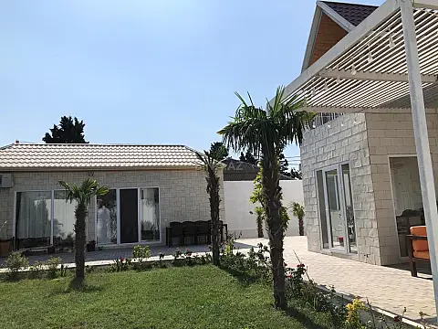 Kirayə verilir 6 otaqlı həyət evi 200 m² — Bakı, Nardaran 6 otaq 200.00 m²