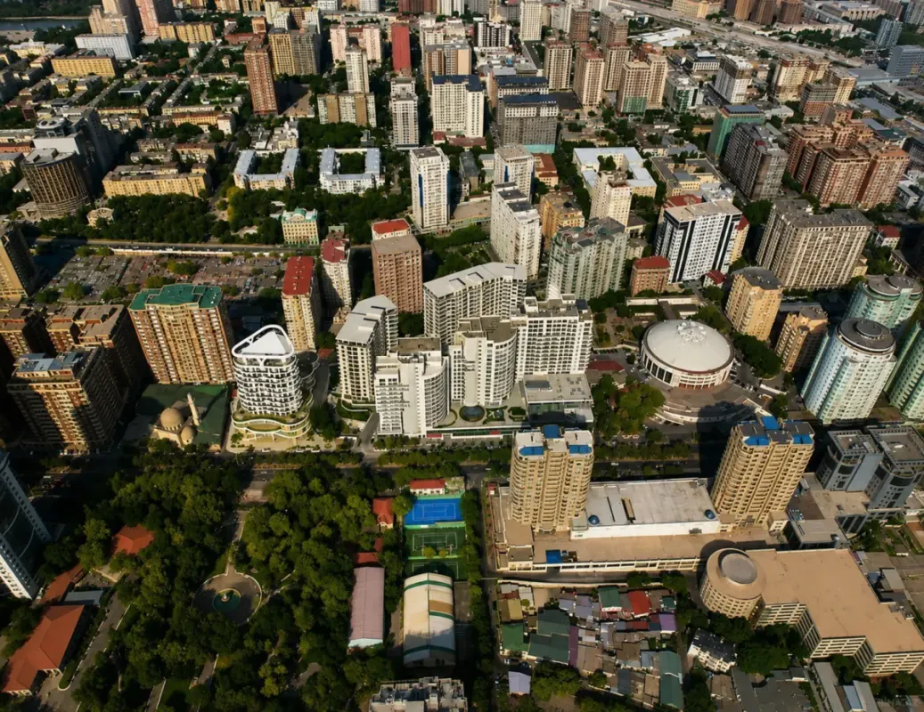 Satılır 3 otaqlı mənzil 135 m²