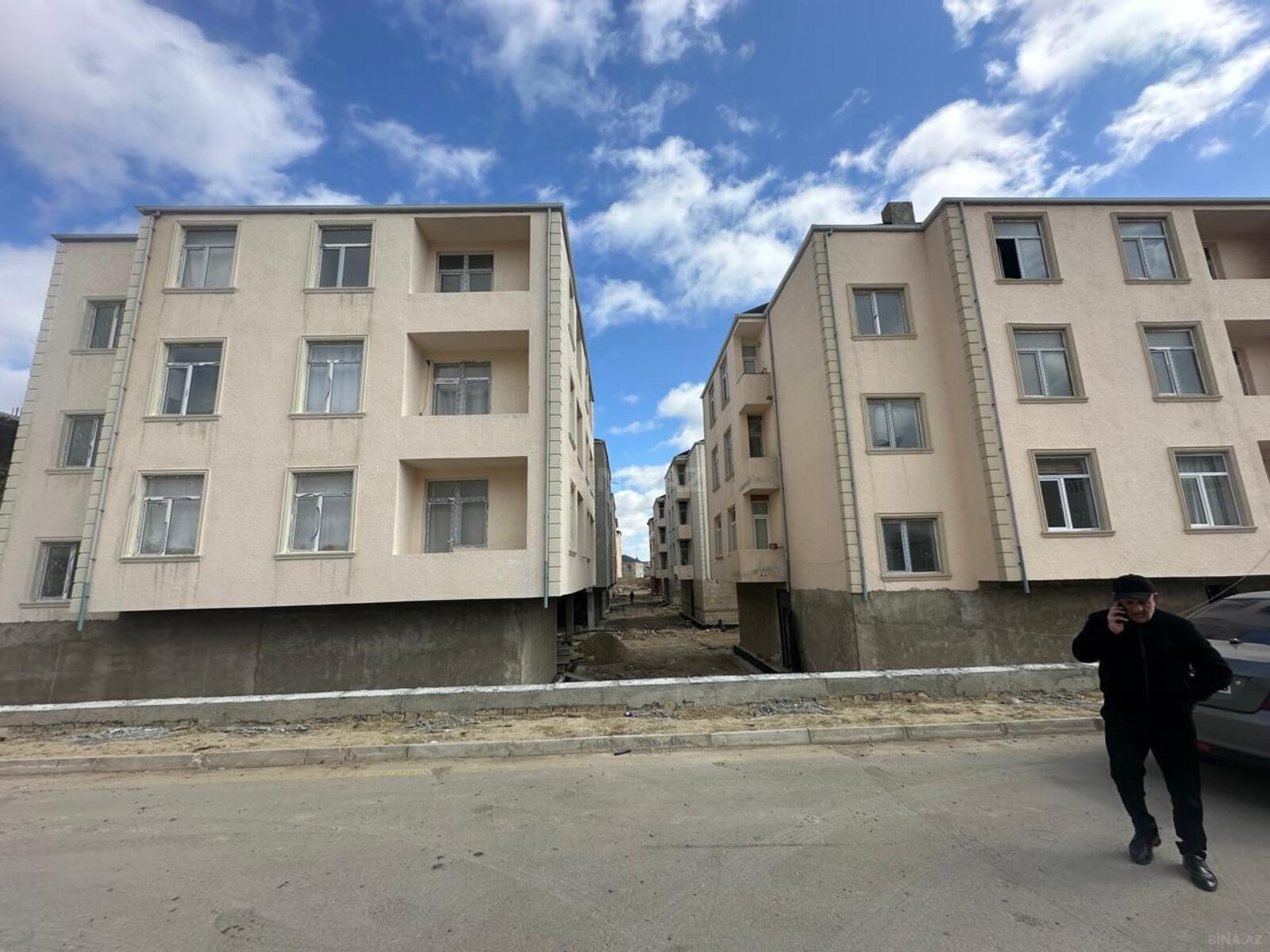 Satılır 2 otaqlı mənzil 55 m²