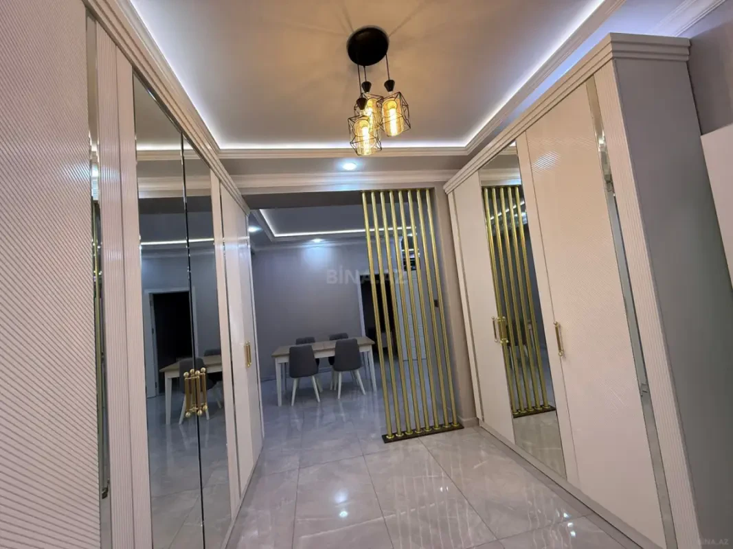 Kirayə verilir 2 otaqlı mənzil 90 m²