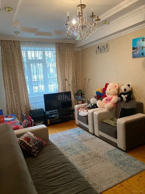 Satılır 2 otaqlı mənzil 70 m²