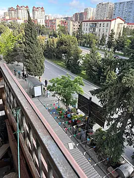 Satılır 3 otaqlı mənzil 80 m² — Bakı 3 otaq 80.00 m²