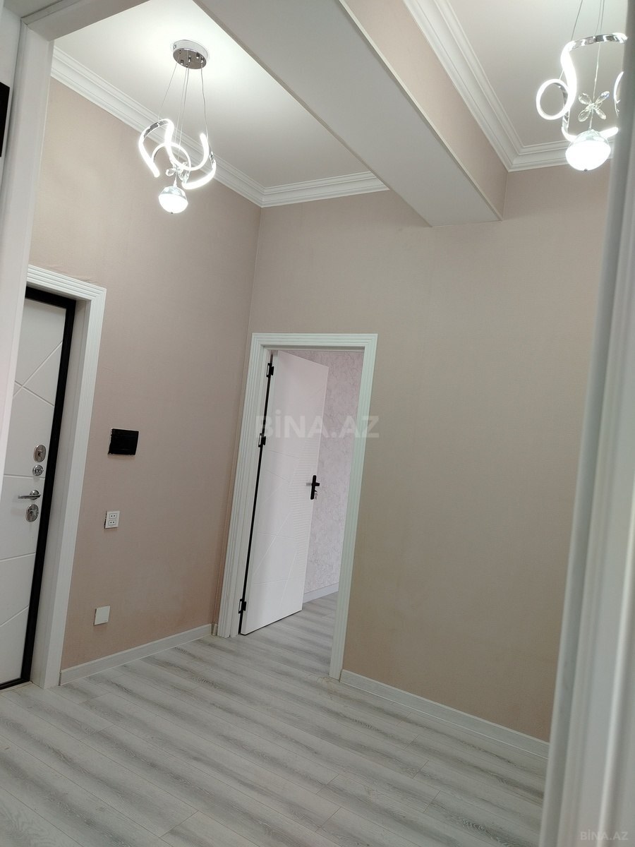 Satılır 2 otaqlı mənzil 63 m²