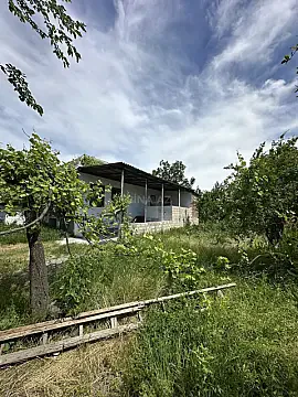 Satılır 3 otaqlı həyət evi 100 m² — Göyçay 3 otaq 100.00 m²