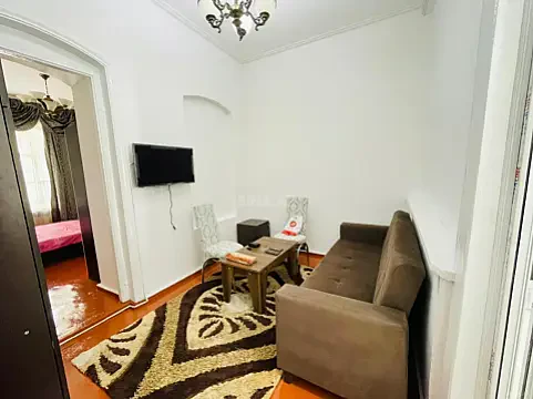 Kirayə verilir 2 otaqlı mənzil 45 m² — Bakı 2 otaq 45.00 m²