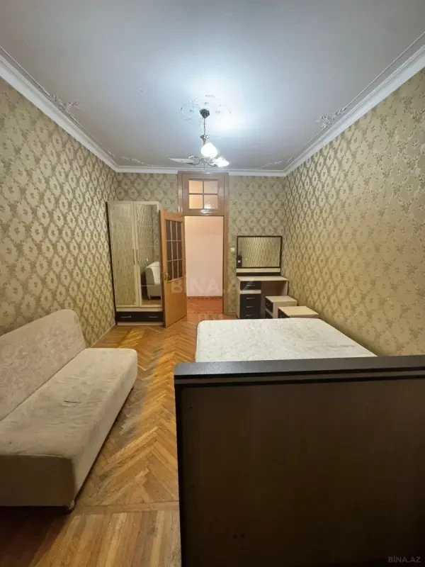 Kirayə verilir 2 otaqlı mənzil 65 m²