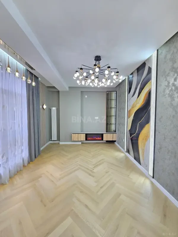 Satılır 2 otaqlı mənzil 77 m²