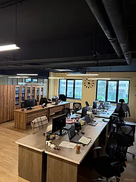 Kirayə verilir 3 otaqlı ofis 90 m² — Bakı 3 otaq 90.00 m²