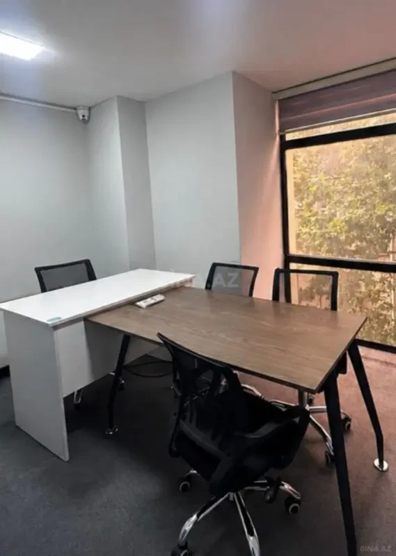 Kirayə verilir 1 otaqlı ofis 15 m²