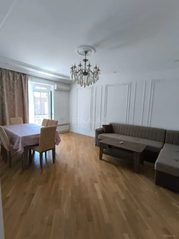 Kirayə verilir 3 otaqlı mənzil 95 m²