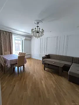 Kirayə verilir 3 otaqlı mənzil 95 m² — Bakı, Nizami 3 otaq 95.00 m²