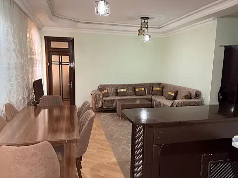 Kirayə verilir 2 otaqlı mənzil 80 m² — Bakı 2 otaq 80.00 m²