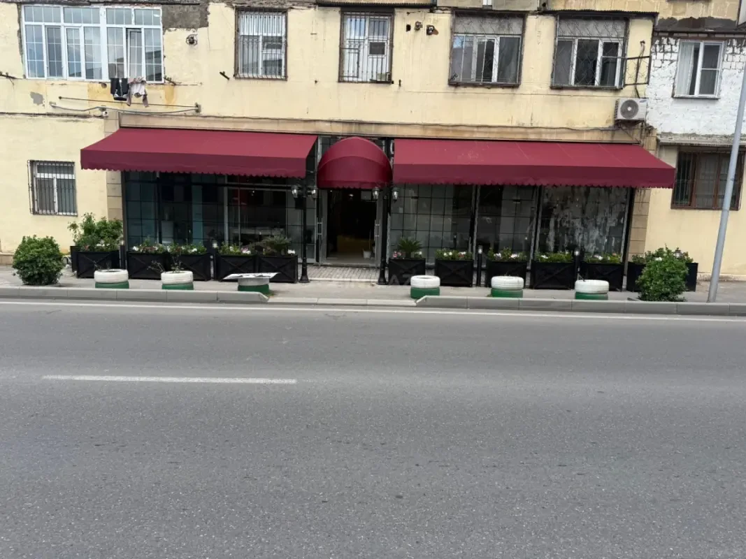 Kirayə verilir obyekt 230 m²