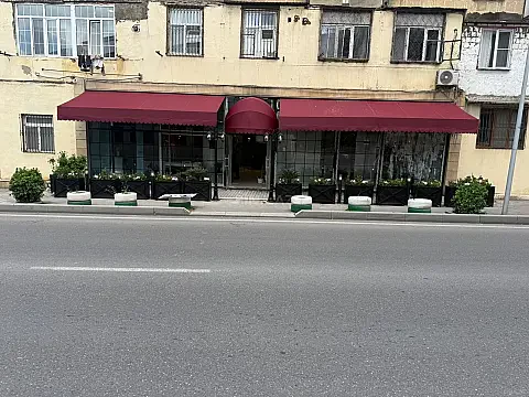 Kirayə verilir obyekt 230 m² — Bakı, Bakıxanov 230.00 m²