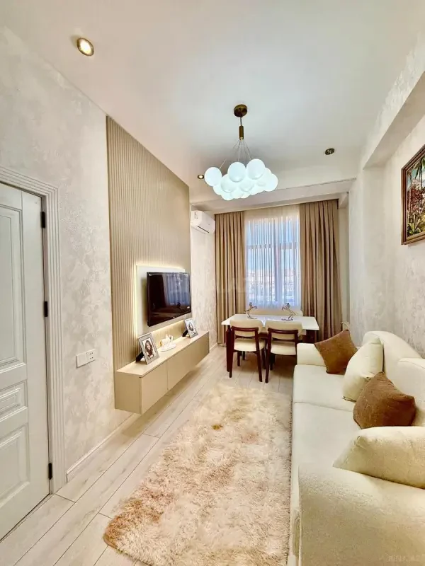 Satılır 2 otaqlı mənzil 37 m²