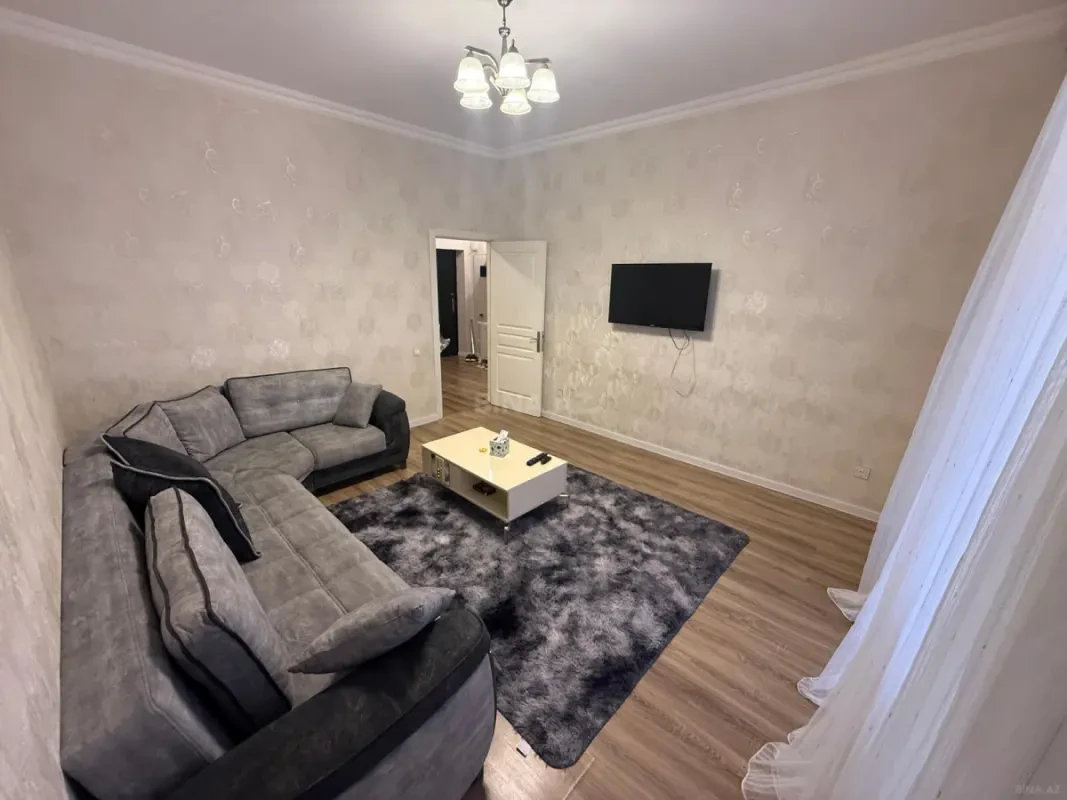 Satılır 2 otaqlı mənzil 55 m²