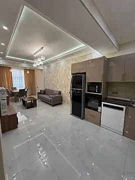 Kirayə verilir 3 otaqlı mənzil 120 m² — Bakı 3 otaq 120.00 m²