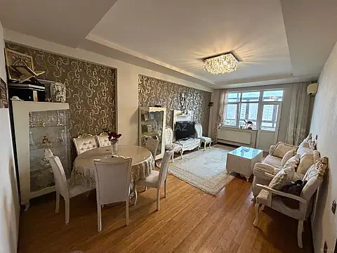 Satılır 3 otaqlı mənzil 140 m² — Bakı 3 otaq 140.00 m²