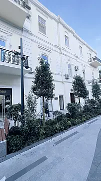 Kirayə verilir 3 otaqlı mənzil 140 m² — Bakı 3 otaq 140.00 m²
