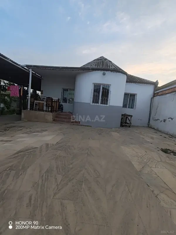 Satılır 3 otaqlı həyət evi 80 m²