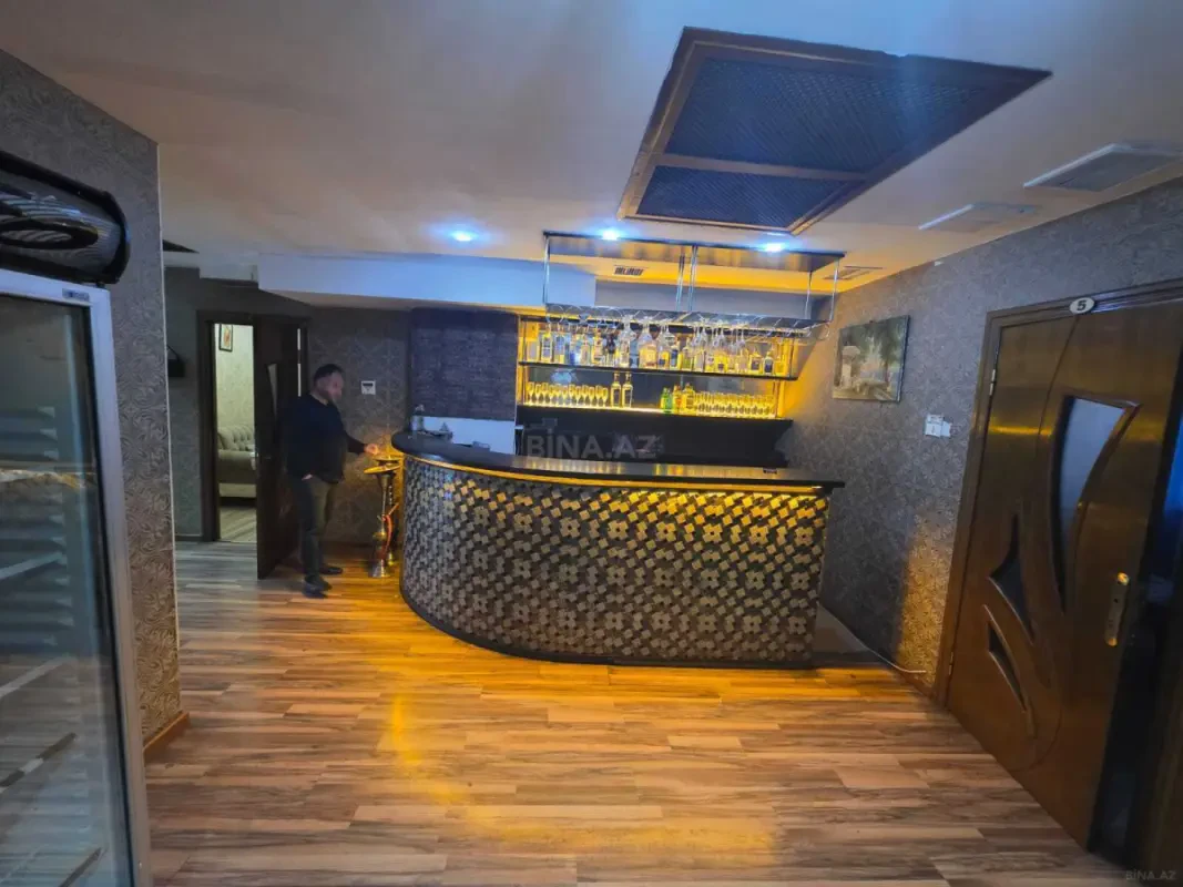 Satılır obyekt 185 m²