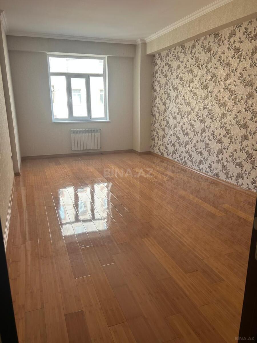 Kirayə verilir 2 otaqlı mənzil 61 m²