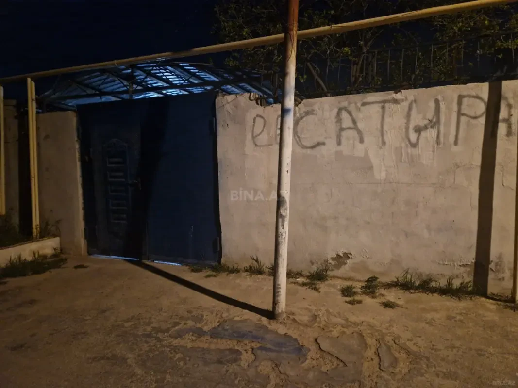 Satılır 4 otaqlı həyət evi 70 m²