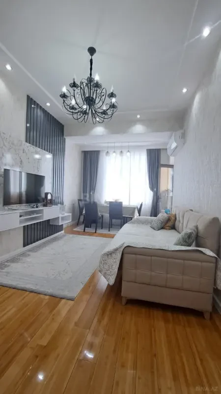 Satılır 3 otaqlı mənzil 90 m²
