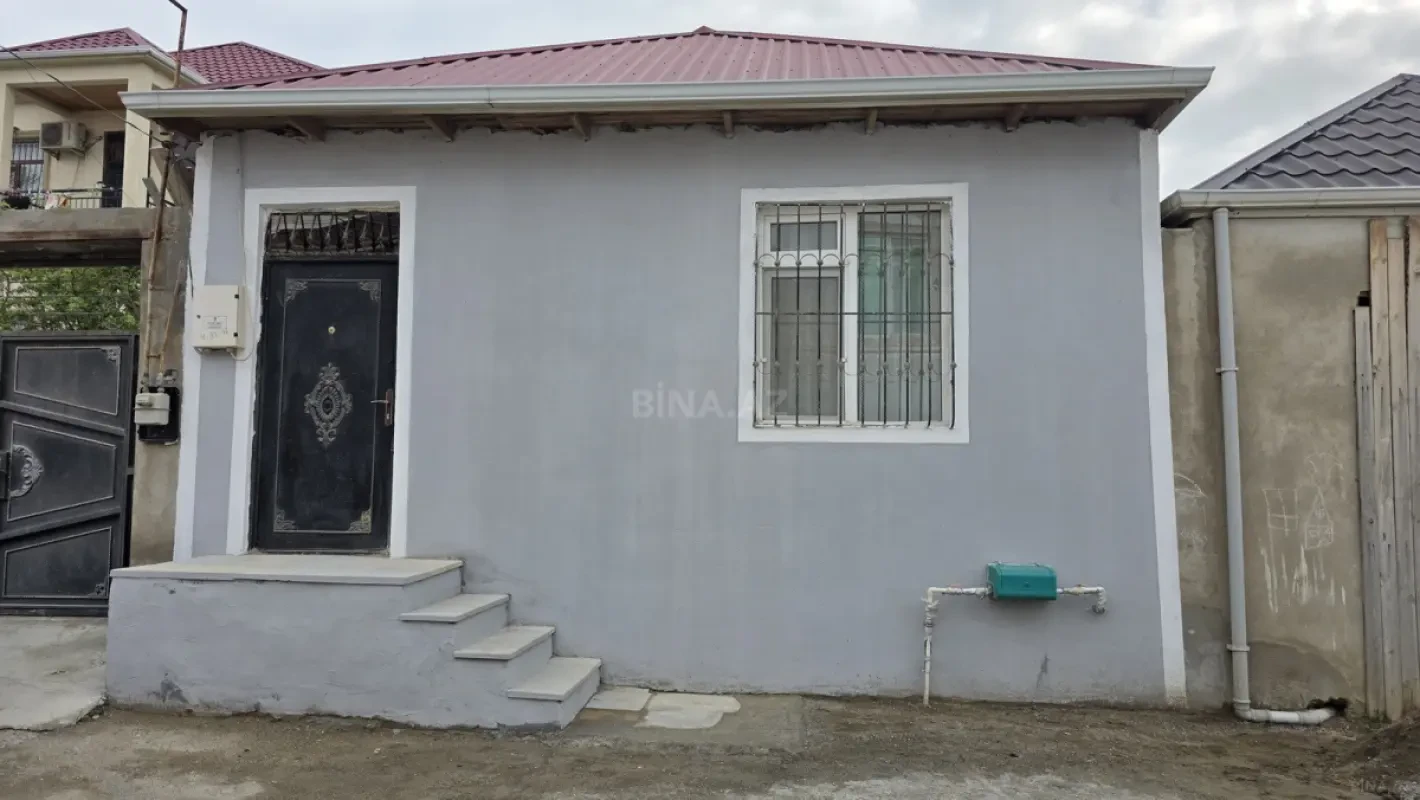 Satılır 1 otaqlı həyət evi 38 m²