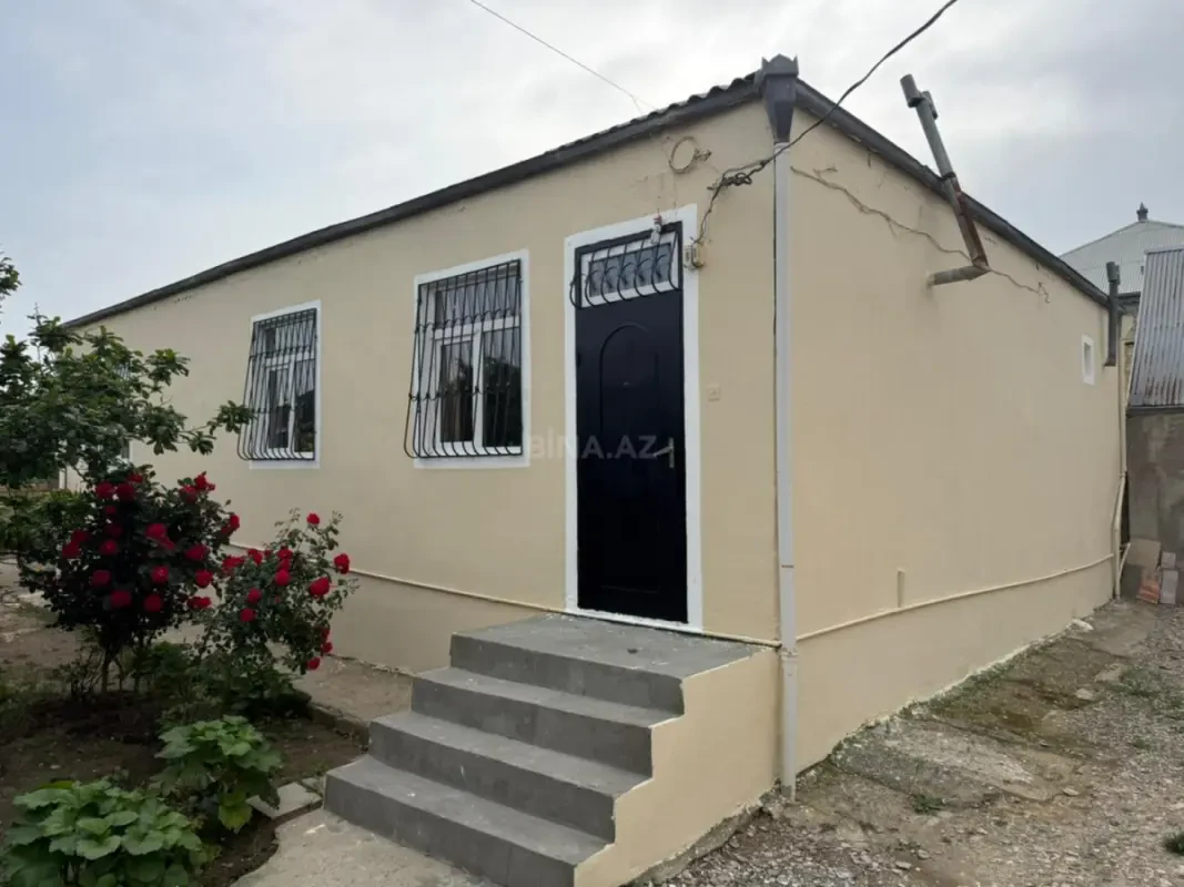Satılır 3 otaqlı həyət evi 108 m²