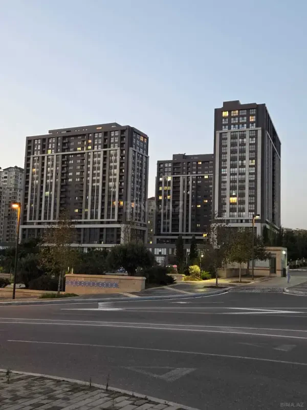 Satılır 2 otaqlı mənzil 67 m²