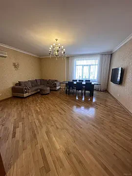 Kirayə verilir 3 otaqlı mənzil 126 m² — Bakı, Xətai 3 otaq 126.00 m²