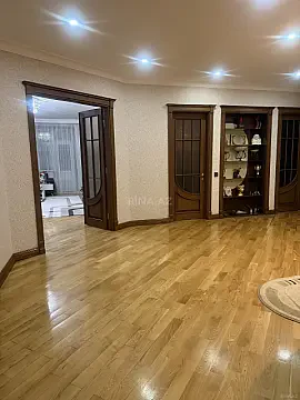 Satılır 3 otaqlı mənzil 165 m² — Bakı, Nizami 3 otaq 165.00 m²