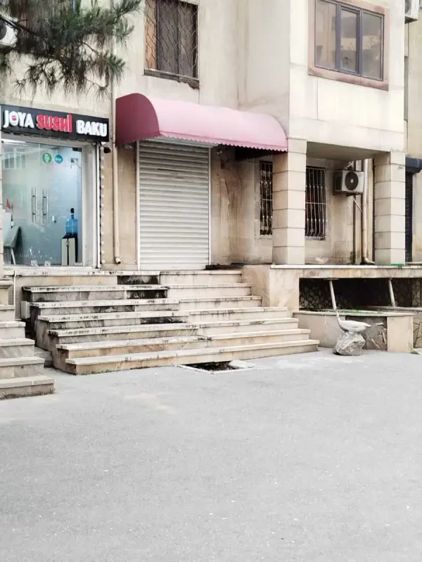Kirayə verilir obyekt 70 m²