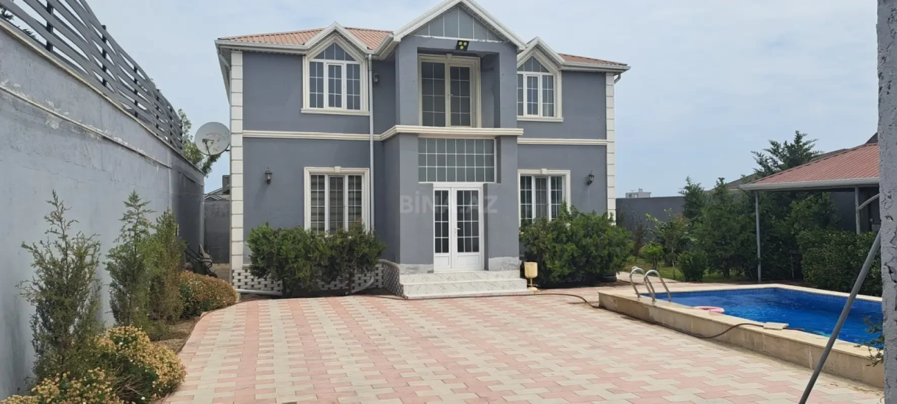 Kirayə verilir 3 otaqlı həyət evi 100 m²