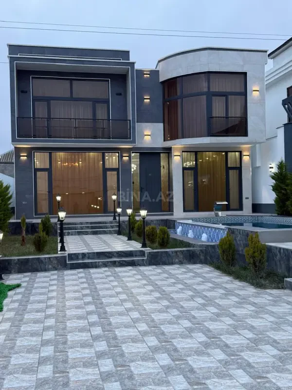 Satılır 6 otaqlı həyət evi 240 m²