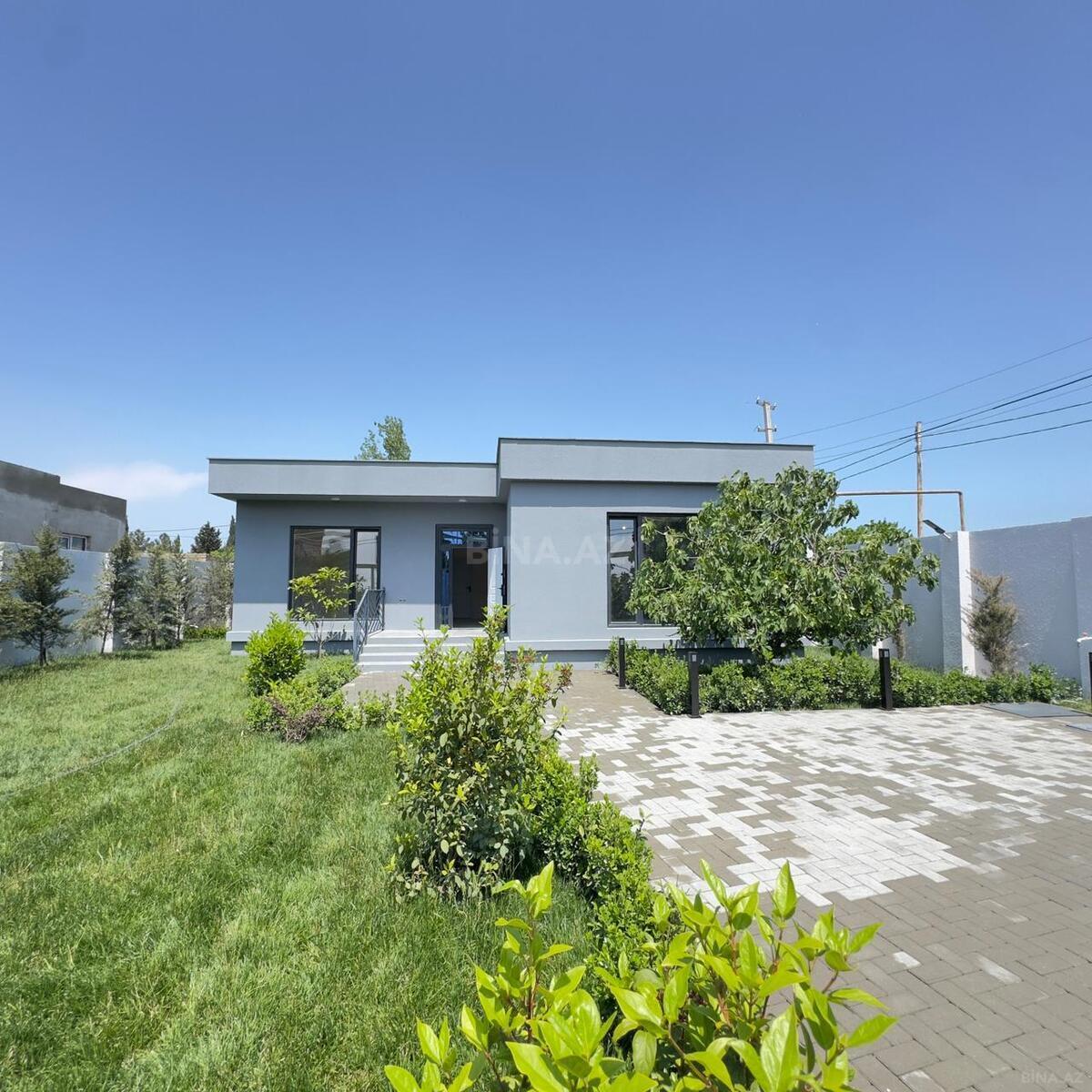 Satılır 4 otaqlı həyət evi 150 m²