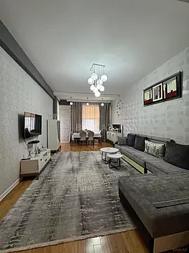 Satılır 4 otaqlı mənzil 155 m² — Bakı, İnşaatçılar 4 otaq 155.00 m²