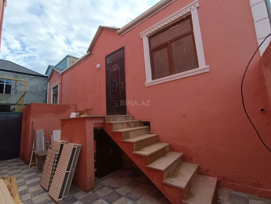 Satılır 3 otaqlı həyət evi 70 m²