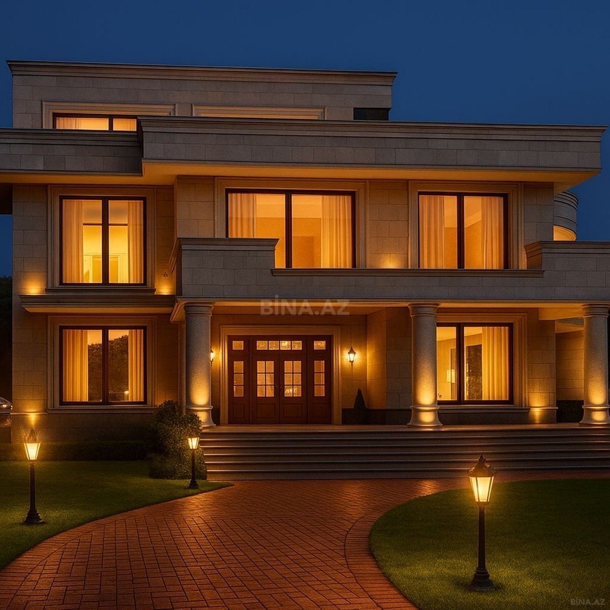 Satılır 12 otaqlı həyət evi 3000 m²