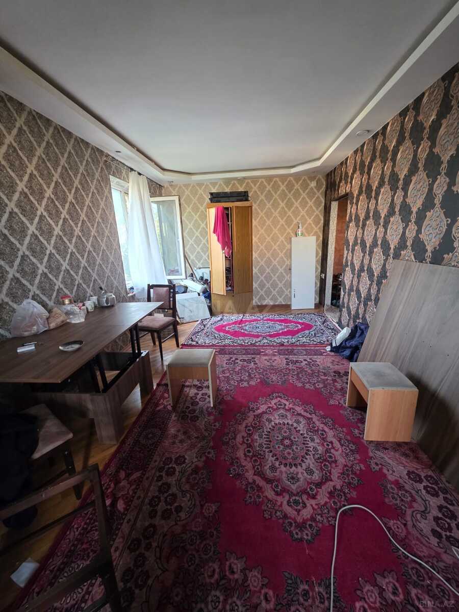 Satılır 2 otaqlı mənzil 47 m²