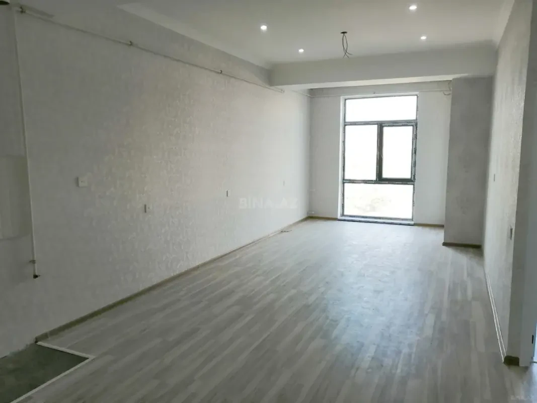 Satılır 2 otaqlı mənzil 61 m²