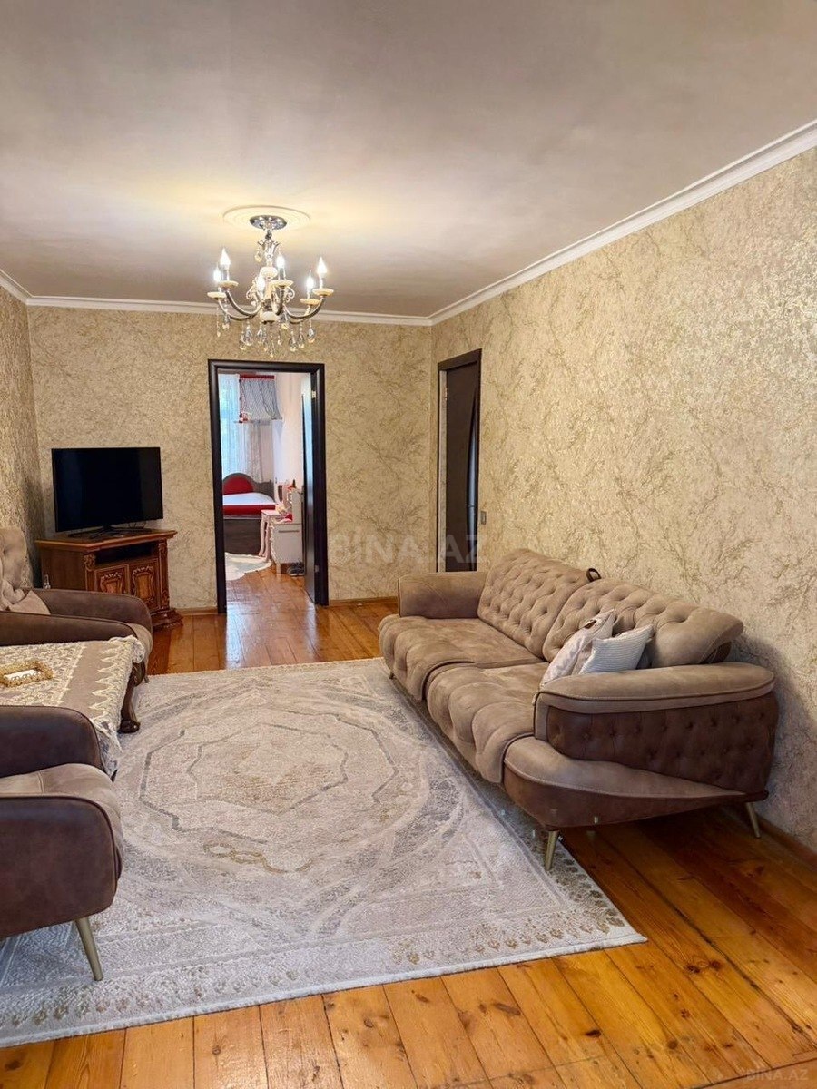 Satılır 3 otaqlı mənzil 70 m²