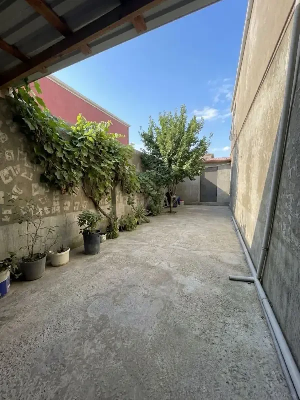 Satılır 6 otaqlı həyət evi 104.6 m²