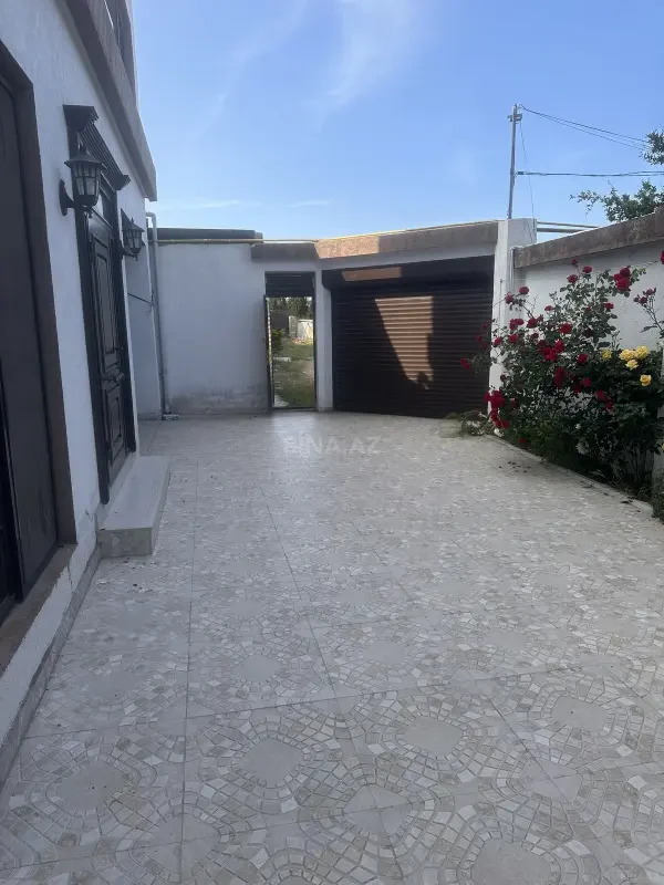 Kirayə verilir 3 otaqlı həyət evi 130 m²